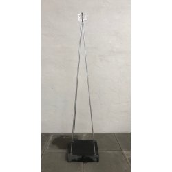 Varmgalvaniseret pyramide juletr med stjerne top - 130 cm